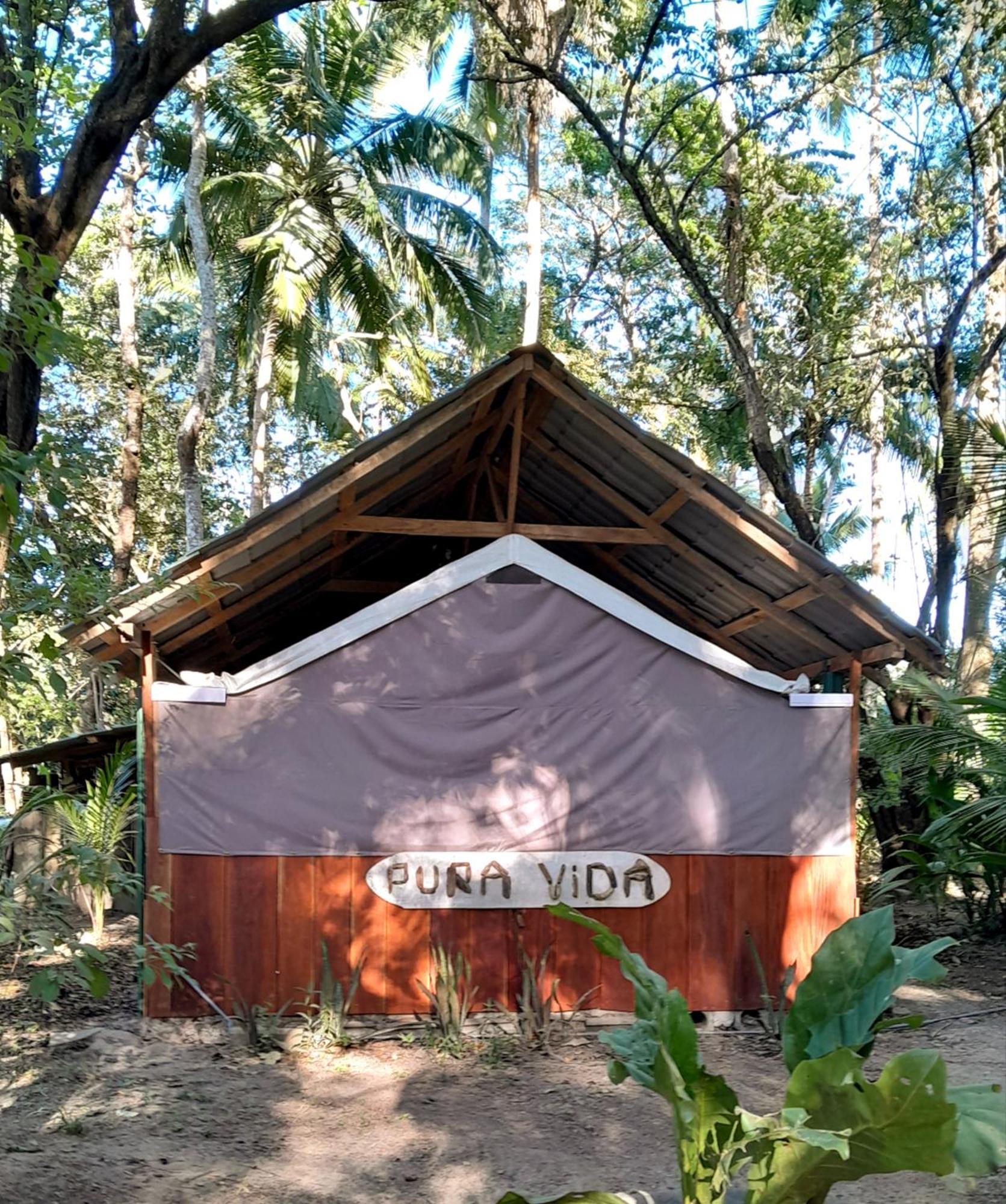 Fully Furnished Family Jungle Tent, Latino Glamping Пакера Экстерьер фото