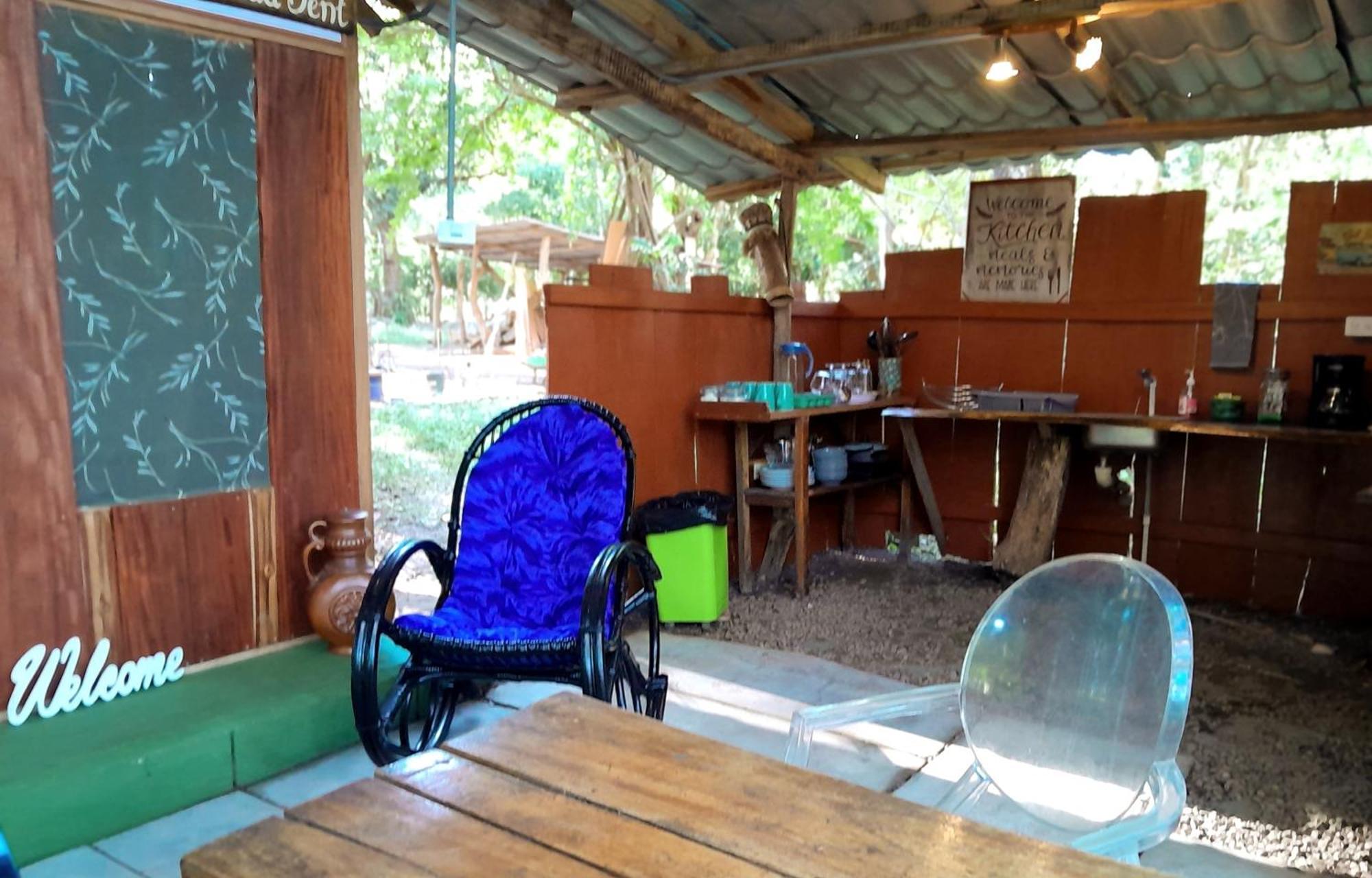Fully Furnished Family Jungle Tent, Latino Glamping Пакера Экстерьер фото