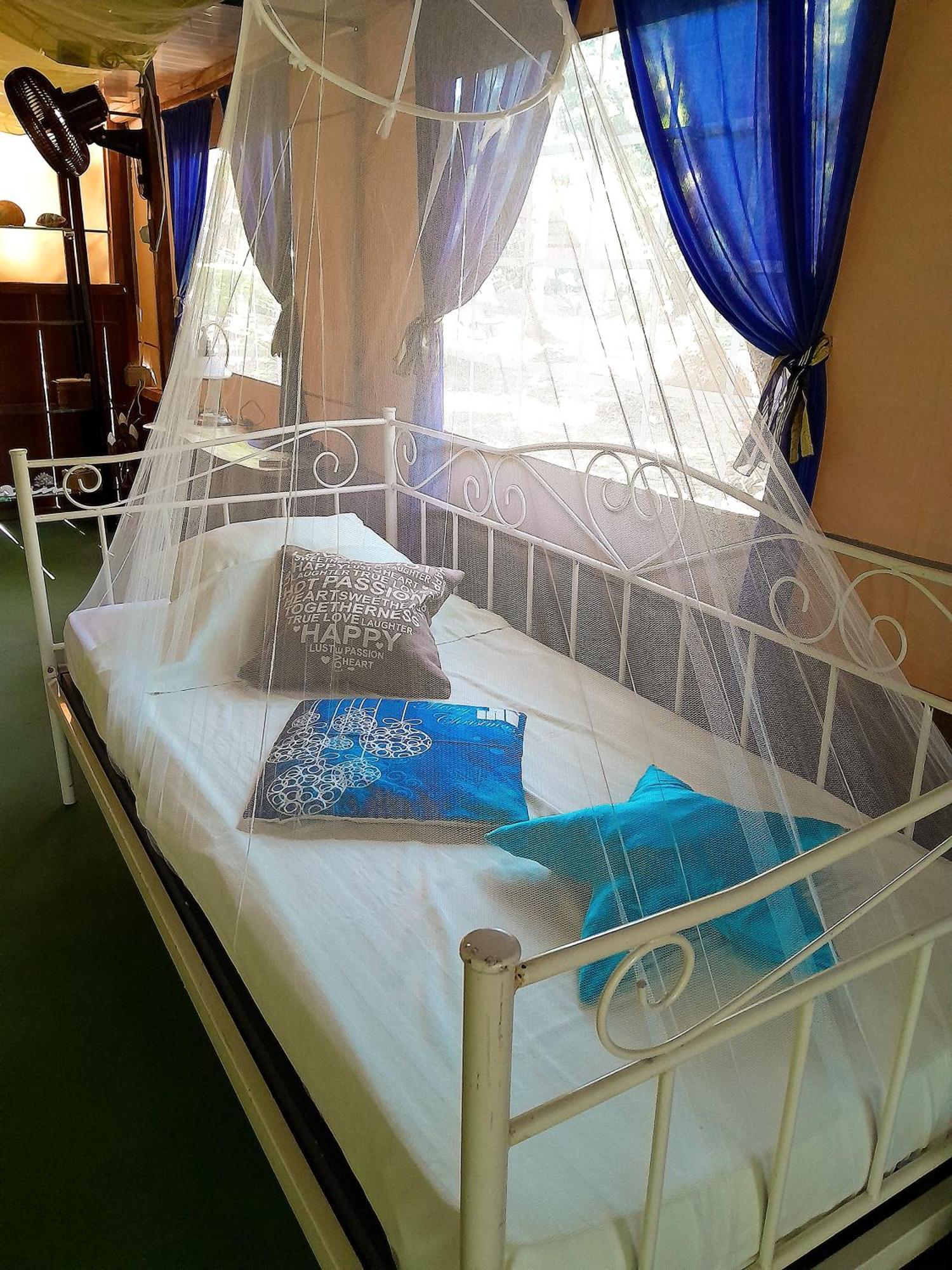 Fully Furnished Family Jungle Tent, Latino Glamping Пакера Экстерьер фото